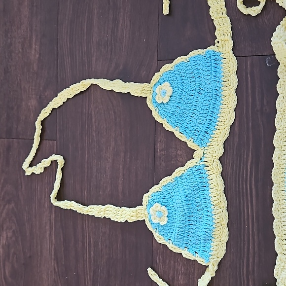 Handmade bikini set - Picture 2 of 3